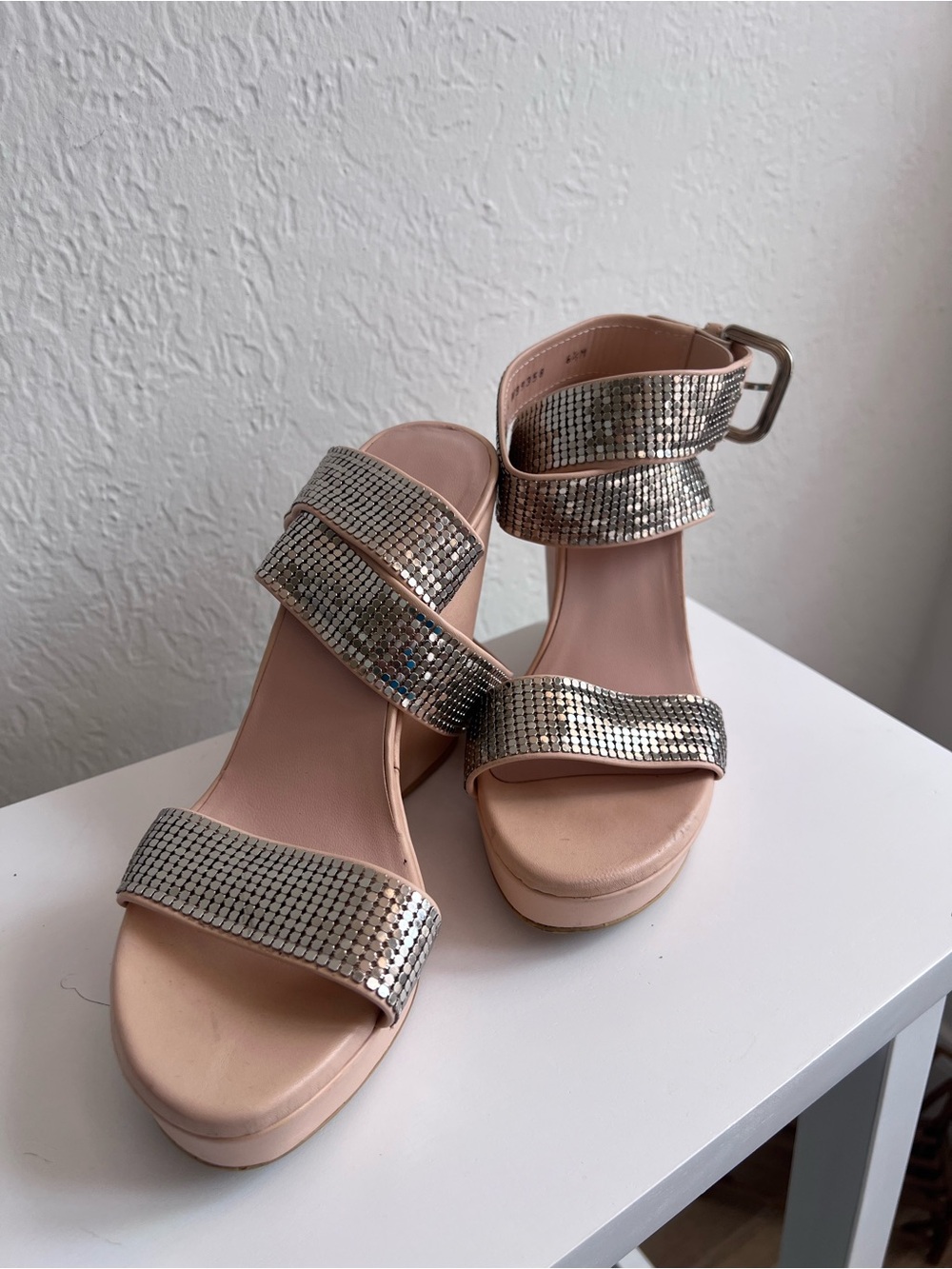 Stuart Weitzman Shimmery Silver Sandal Wedges Strappy Size 6.5 Spain Evening - Picture 8 of 11